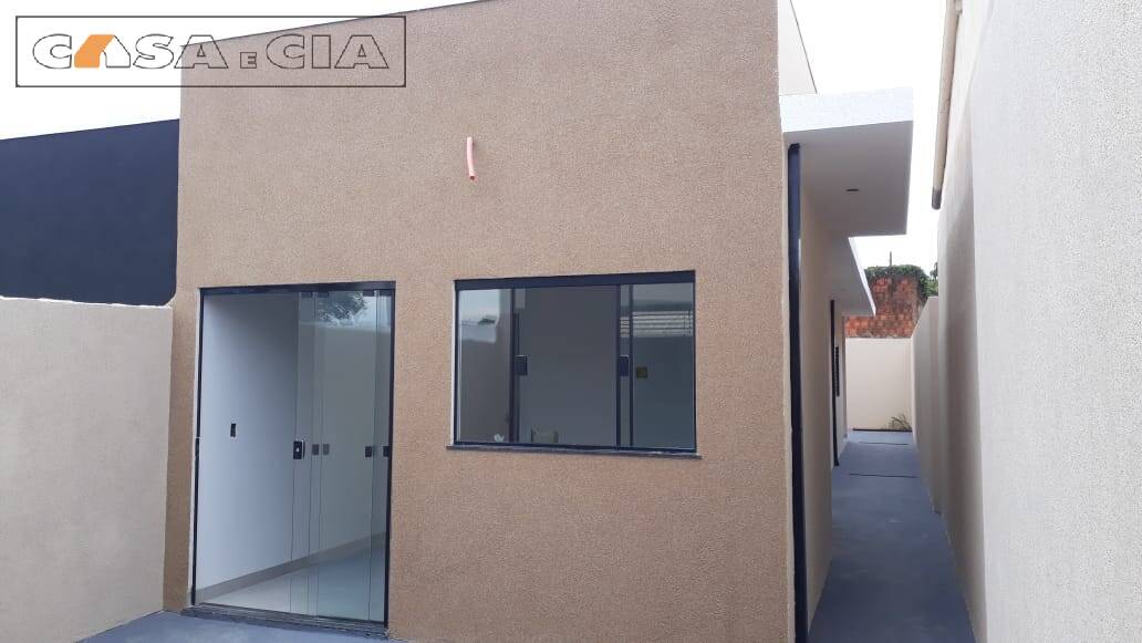 Casa à venda com 2 quartos, 58m² - Foto 3