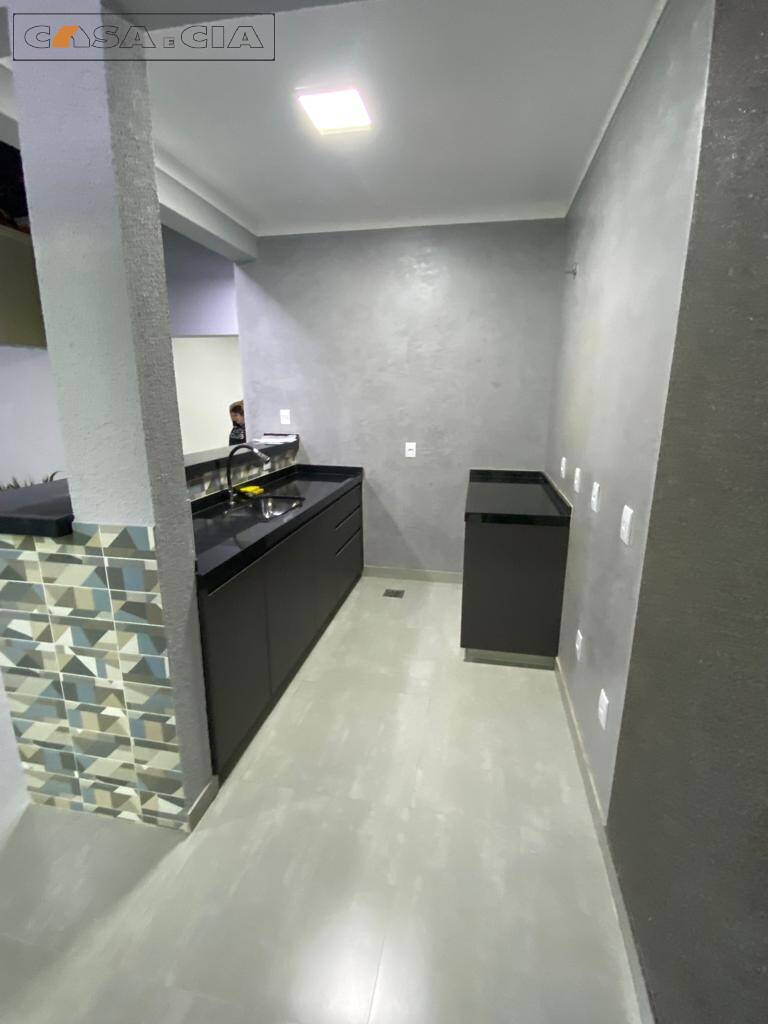 Casa à venda com 3 quartos, 149m² - Foto 4