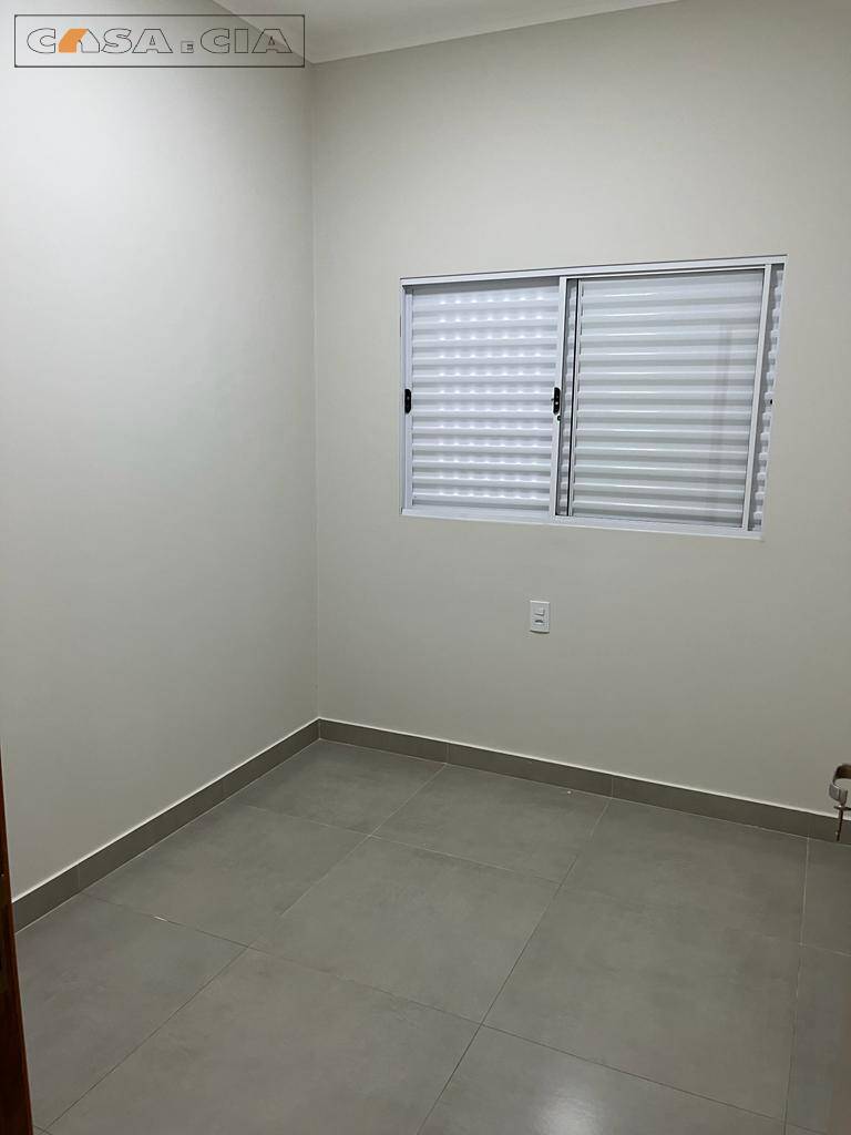 Casa à venda com 2 quartos, 60m² - Foto 6