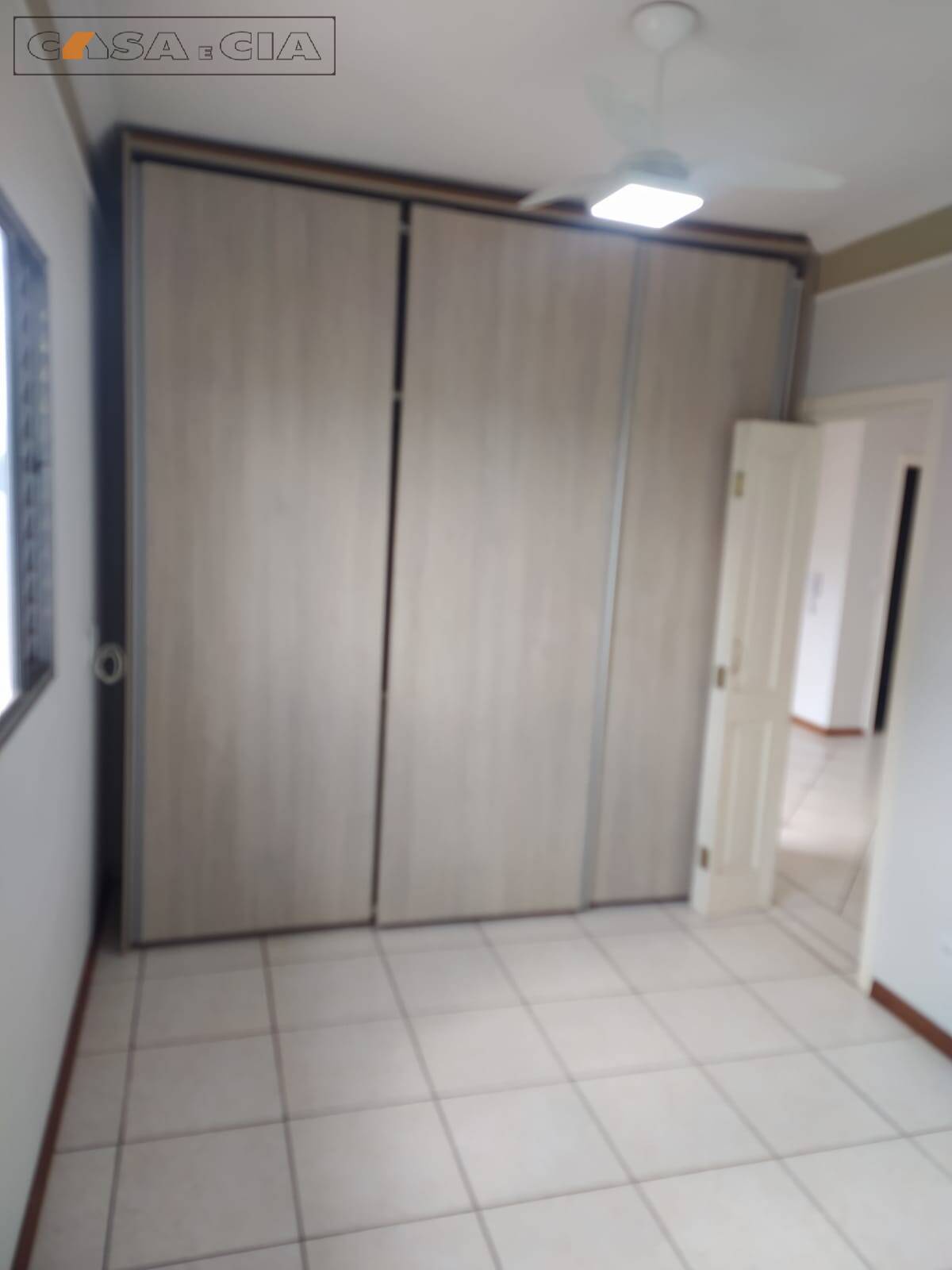 Apartamento à venda com 2 quartos, 87m² - Foto 9