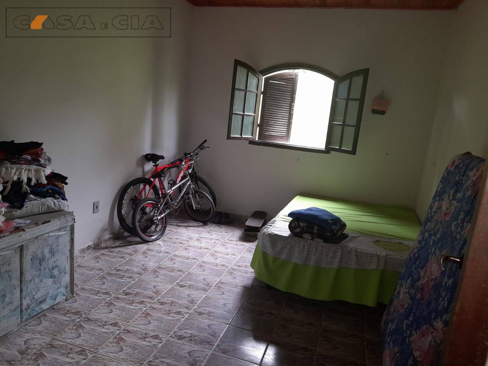 Casa à venda com 3 quartos, 200m² - Foto 9