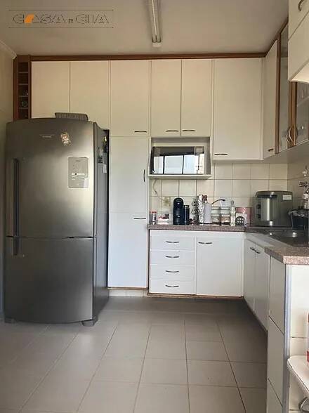 Apartamento à venda com 3 quartos, 50m² - Foto 6