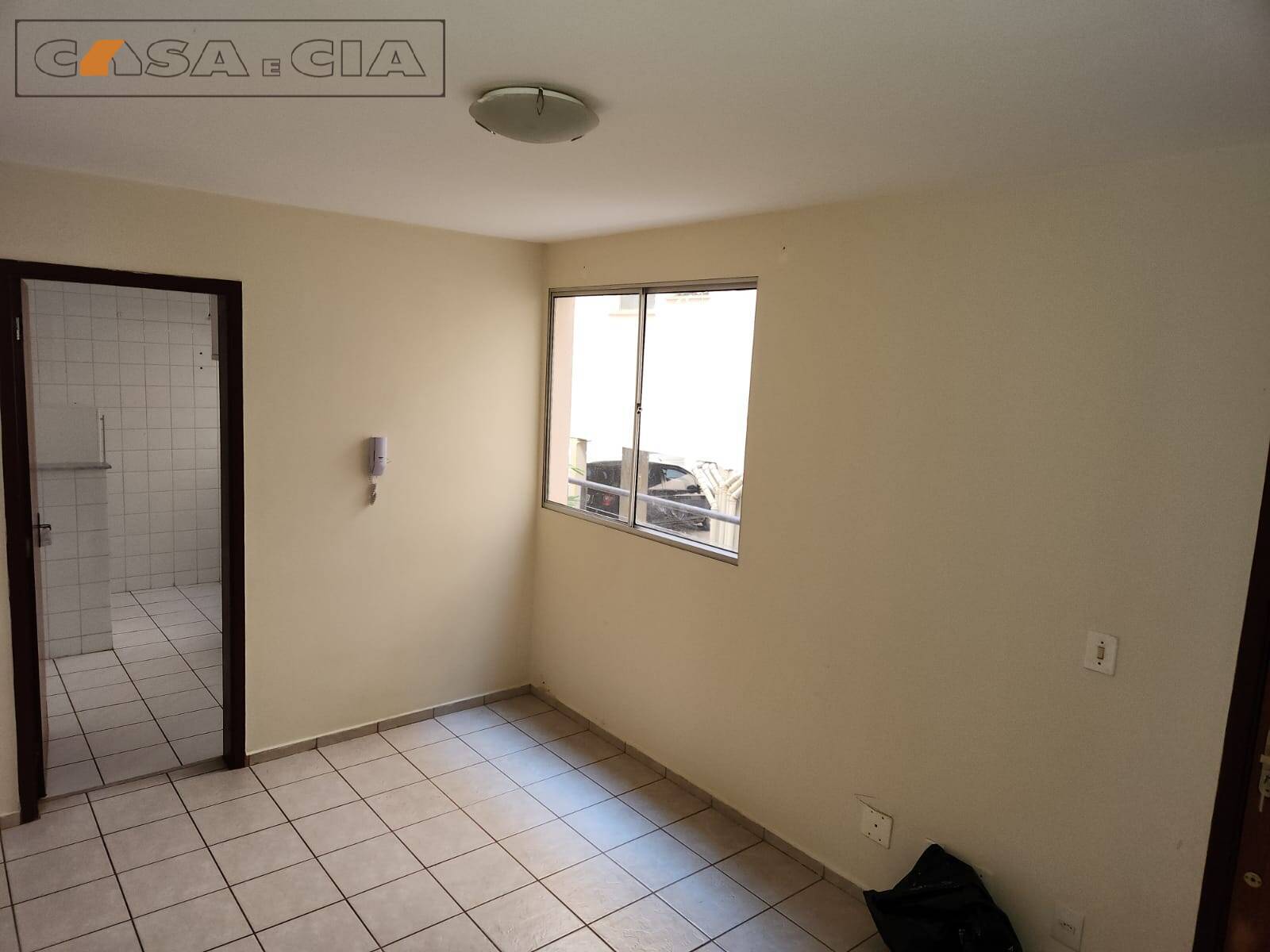 Apartamento à venda com 2 quartos, 48m² - Foto 3