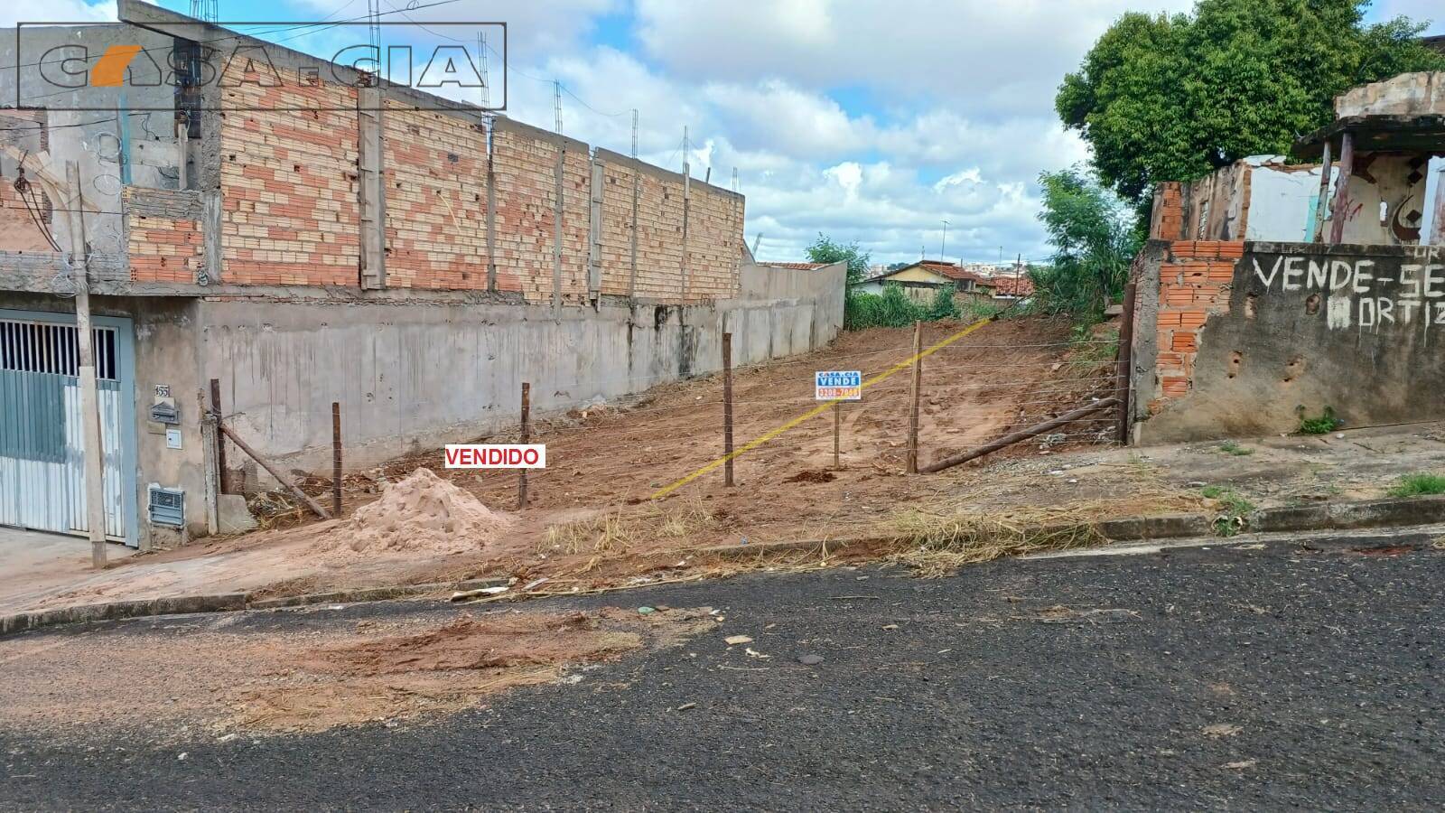 Terreno à venda, 178m² - Foto 1