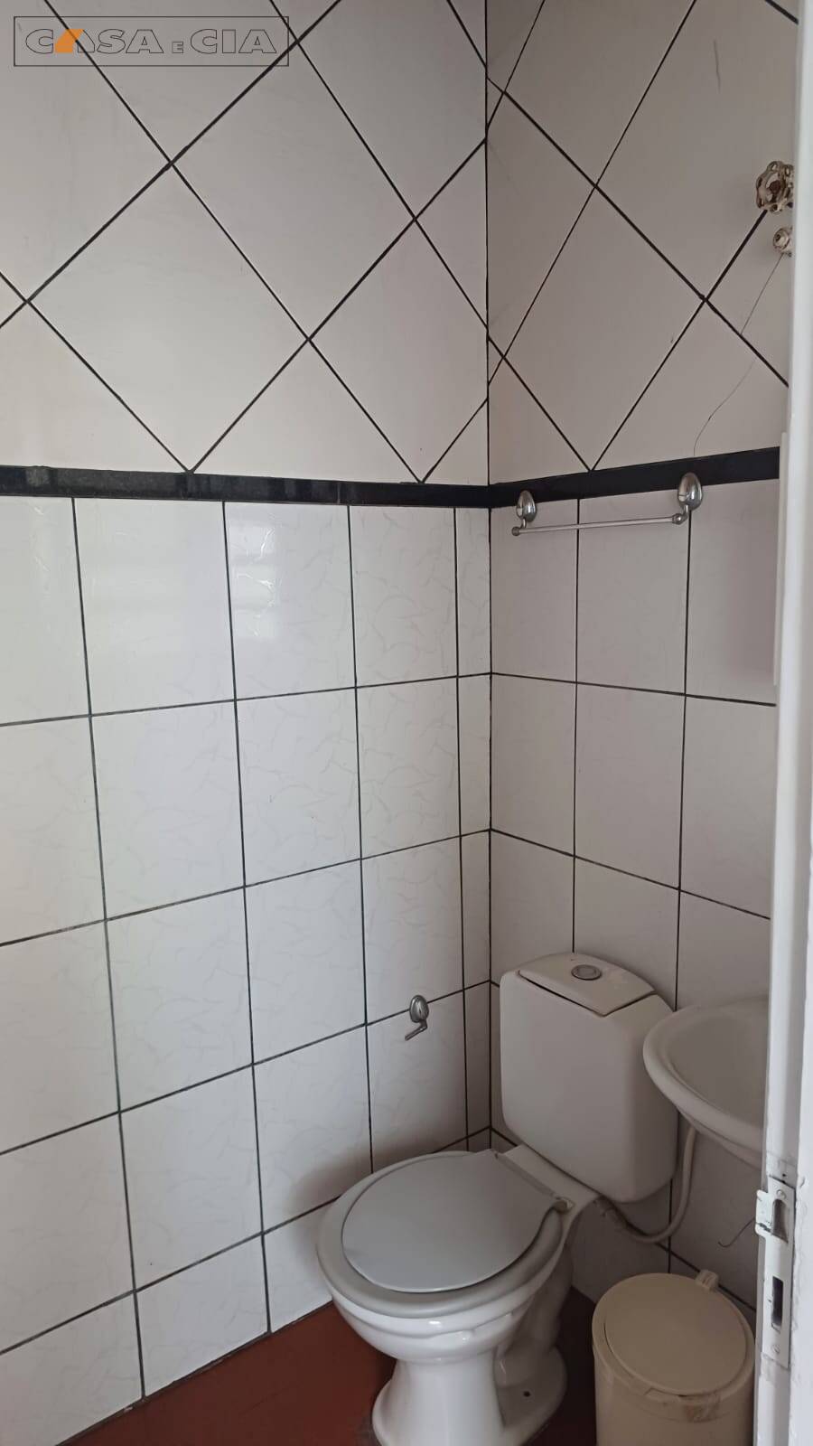 Casa à venda com 3 quartos, 166m² - Foto 8