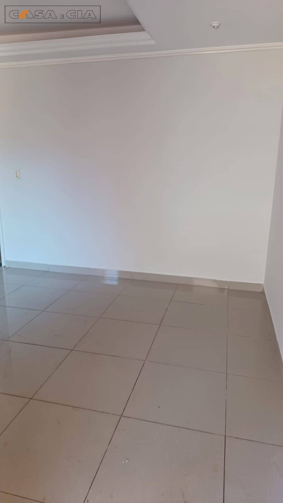 Casa à venda com 3 quartos, 166m² - Foto 4