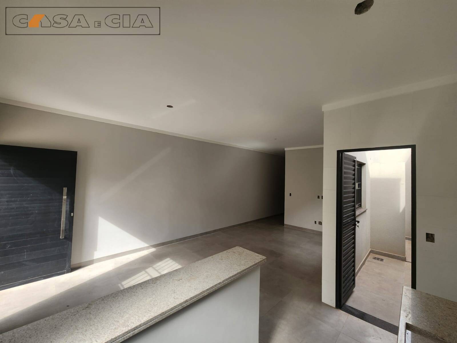 Casa à venda com 2 quartos, 64m² - Foto 5