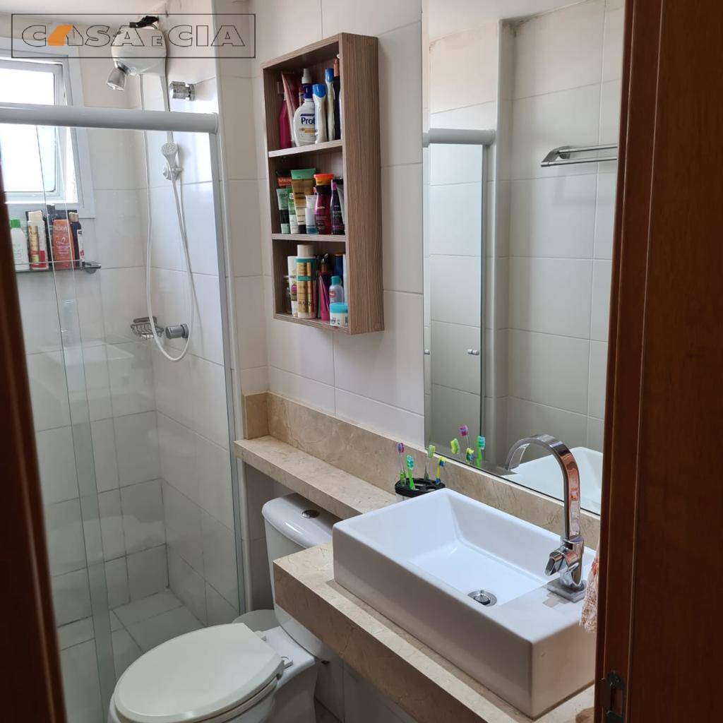 Apartamento à venda com 2 quartos, 66m² - Foto 7