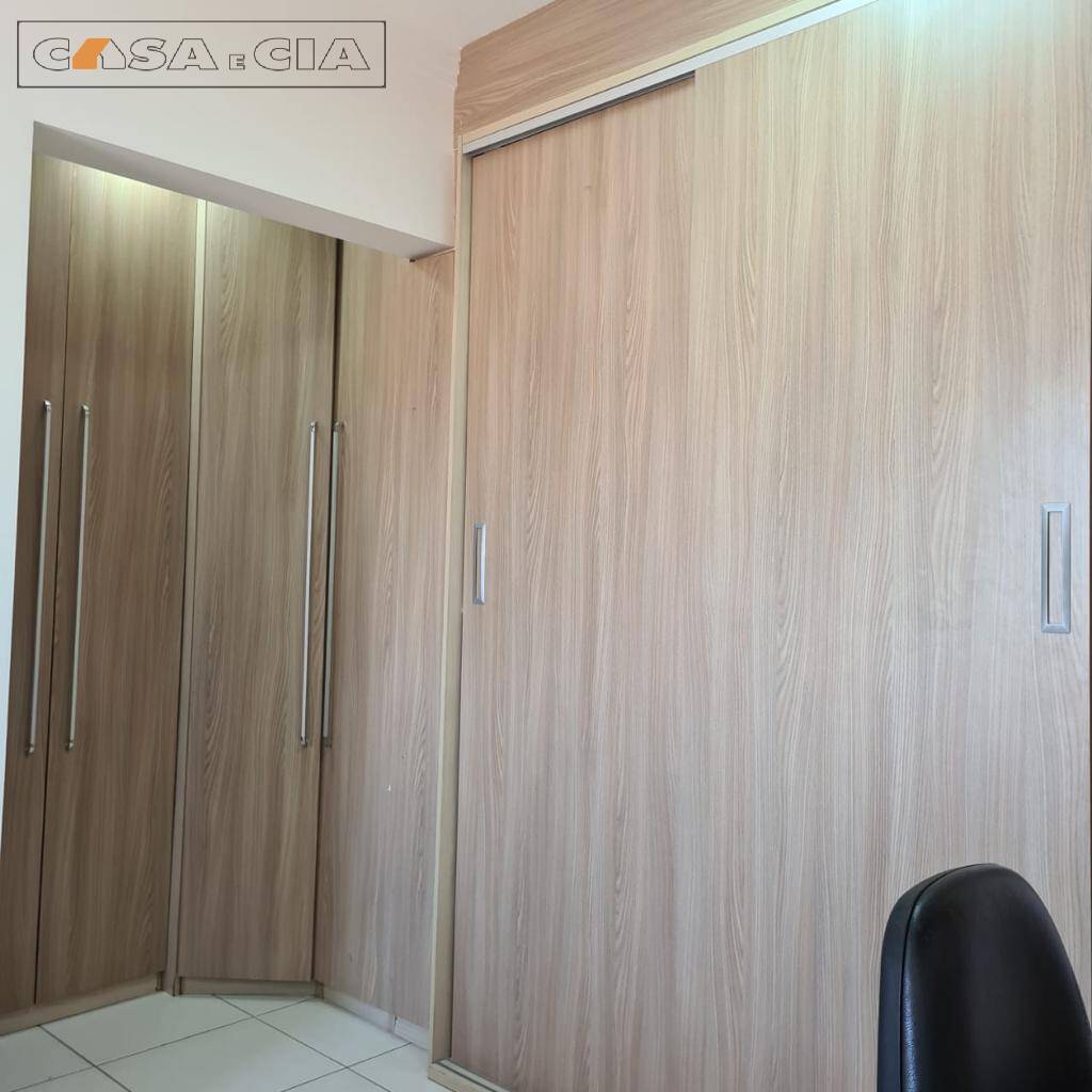 Apartamento à venda com 2 quartos, 66m² - Foto 6