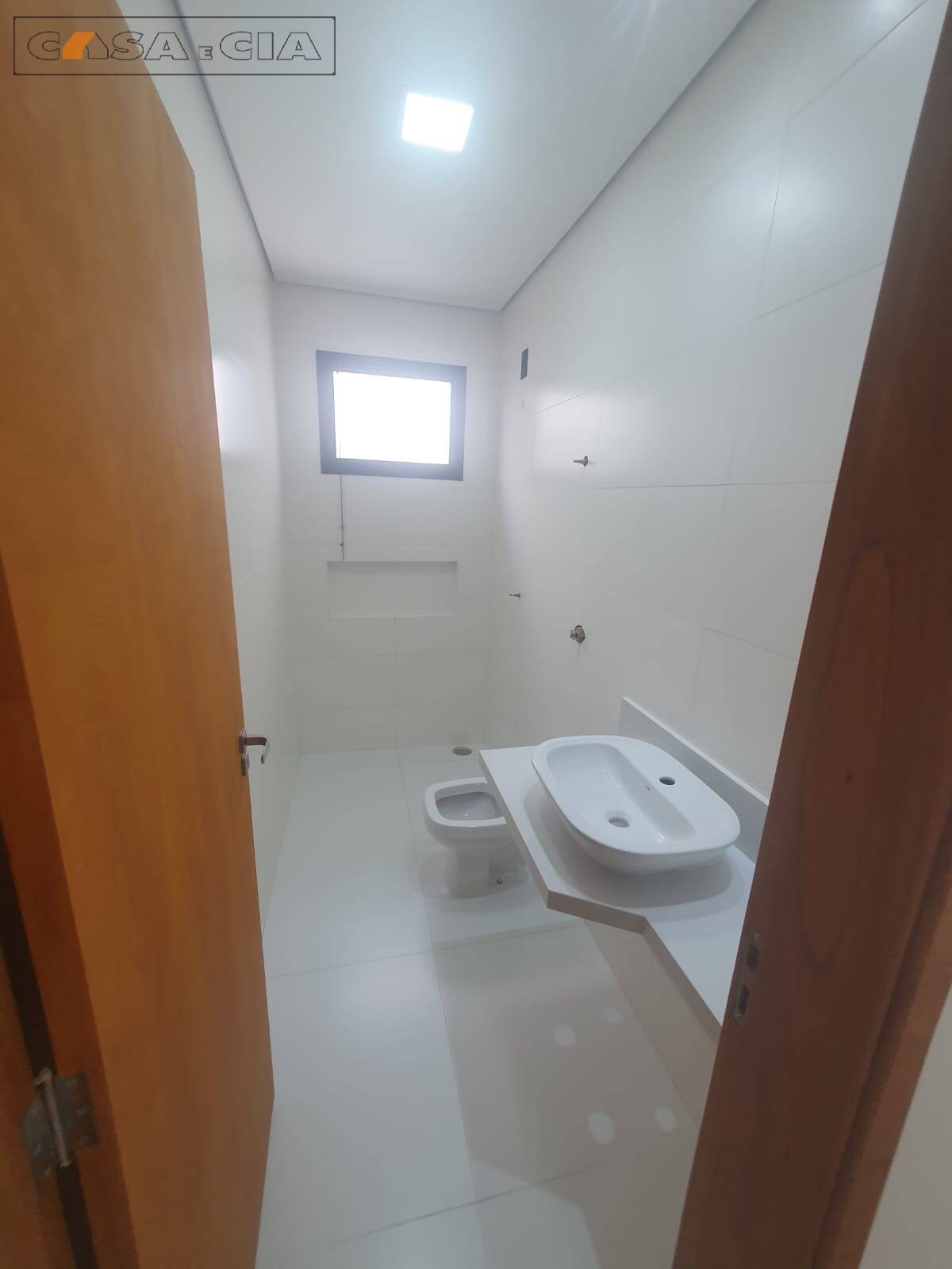 Casa à venda com 3 quartos, 121m² - Foto 9