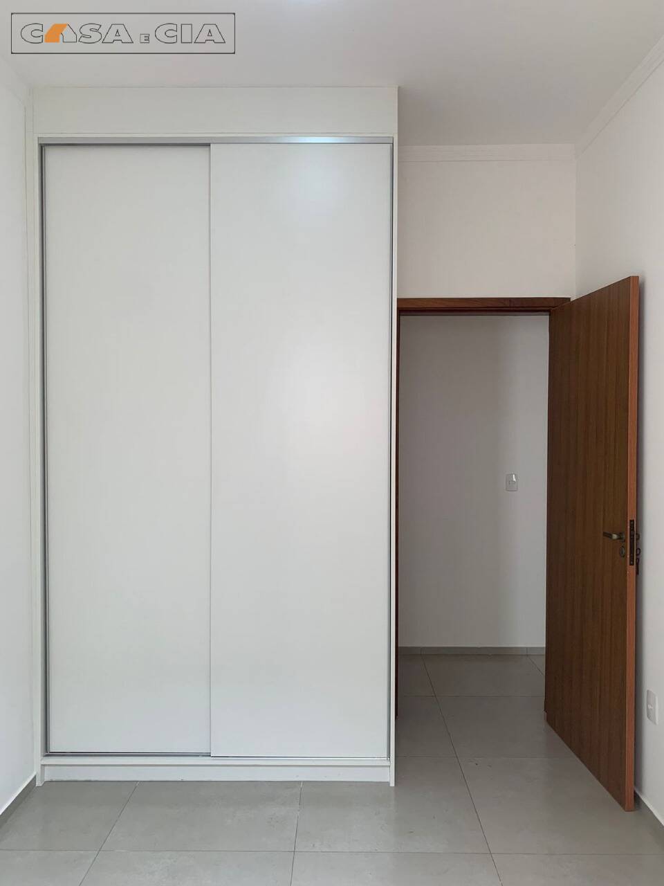 Casa à venda com 3 quartos, 118m² - Foto 9