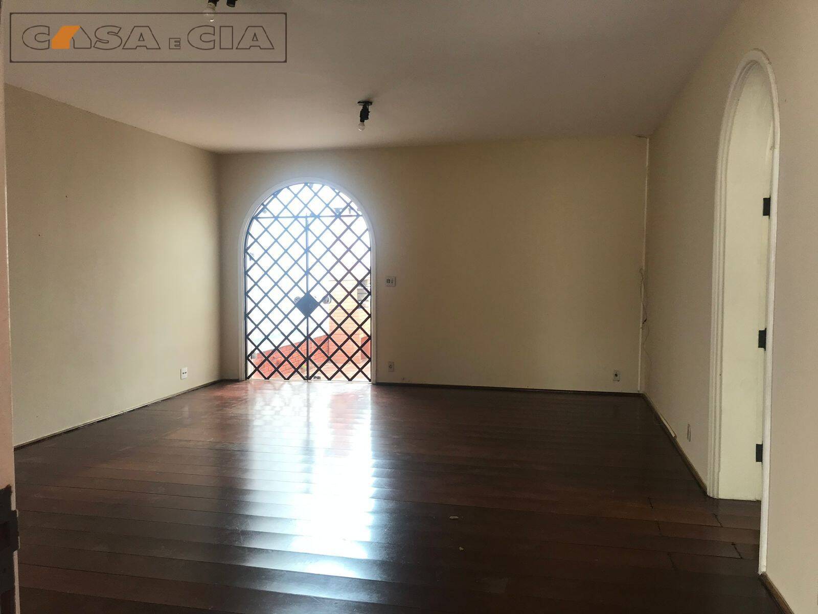 Prédio Inteiro à venda, 244m² - Foto 3