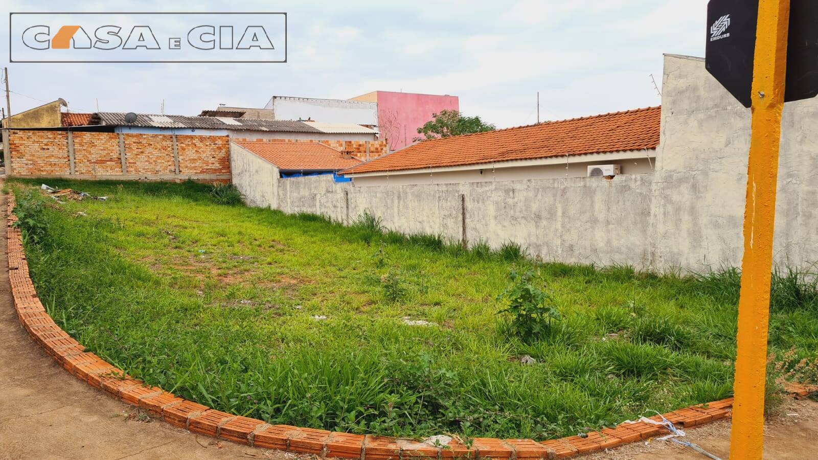 Terreno à venda, 363m² - Foto 1