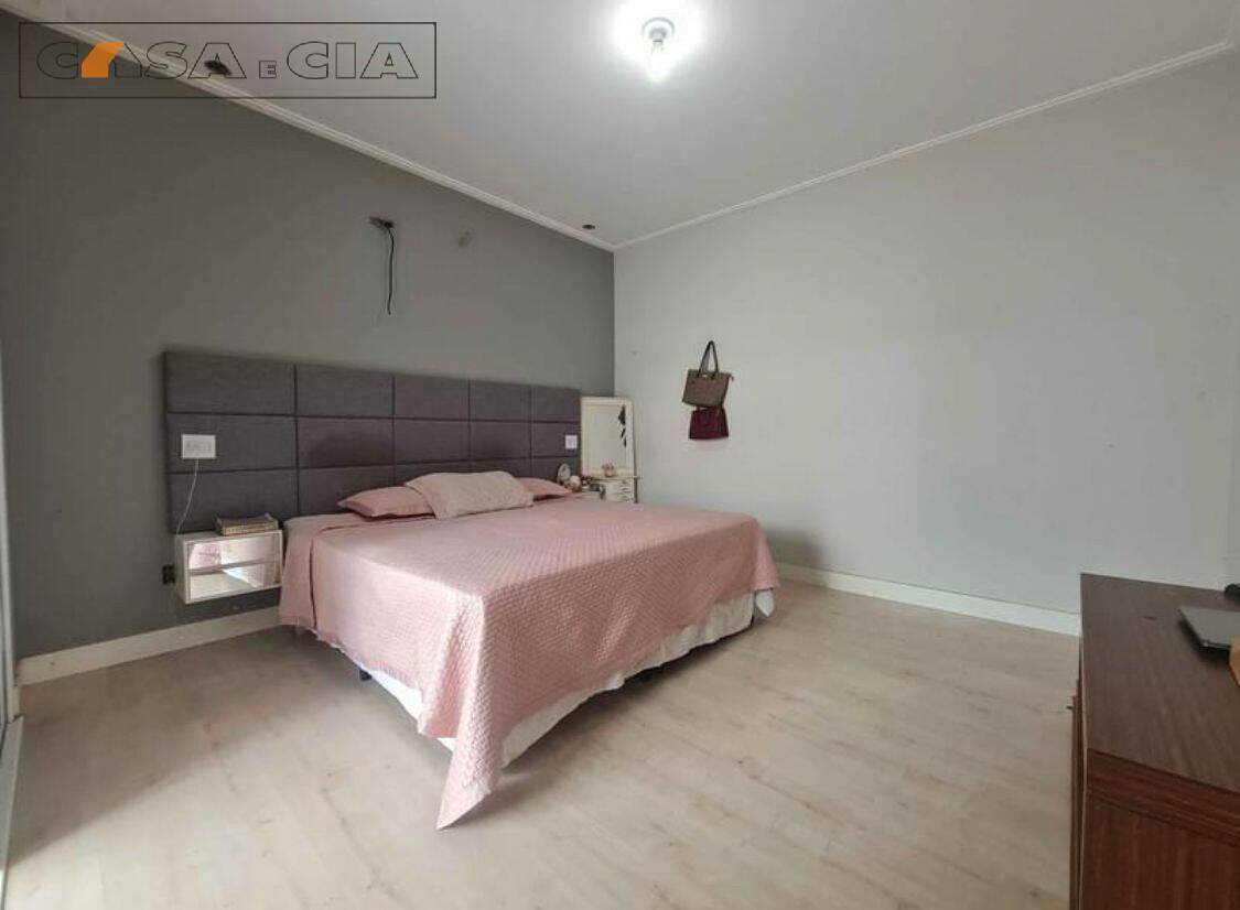 Casa à venda com 5 quartos, 400m² - Foto 5