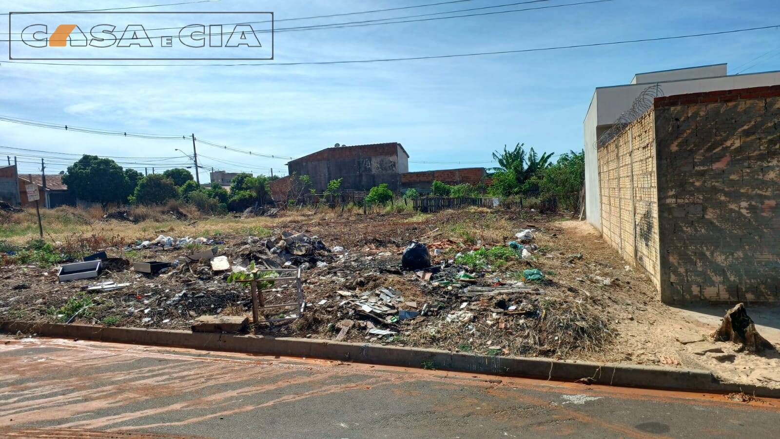 Terreno à venda, 180m² - Foto 2