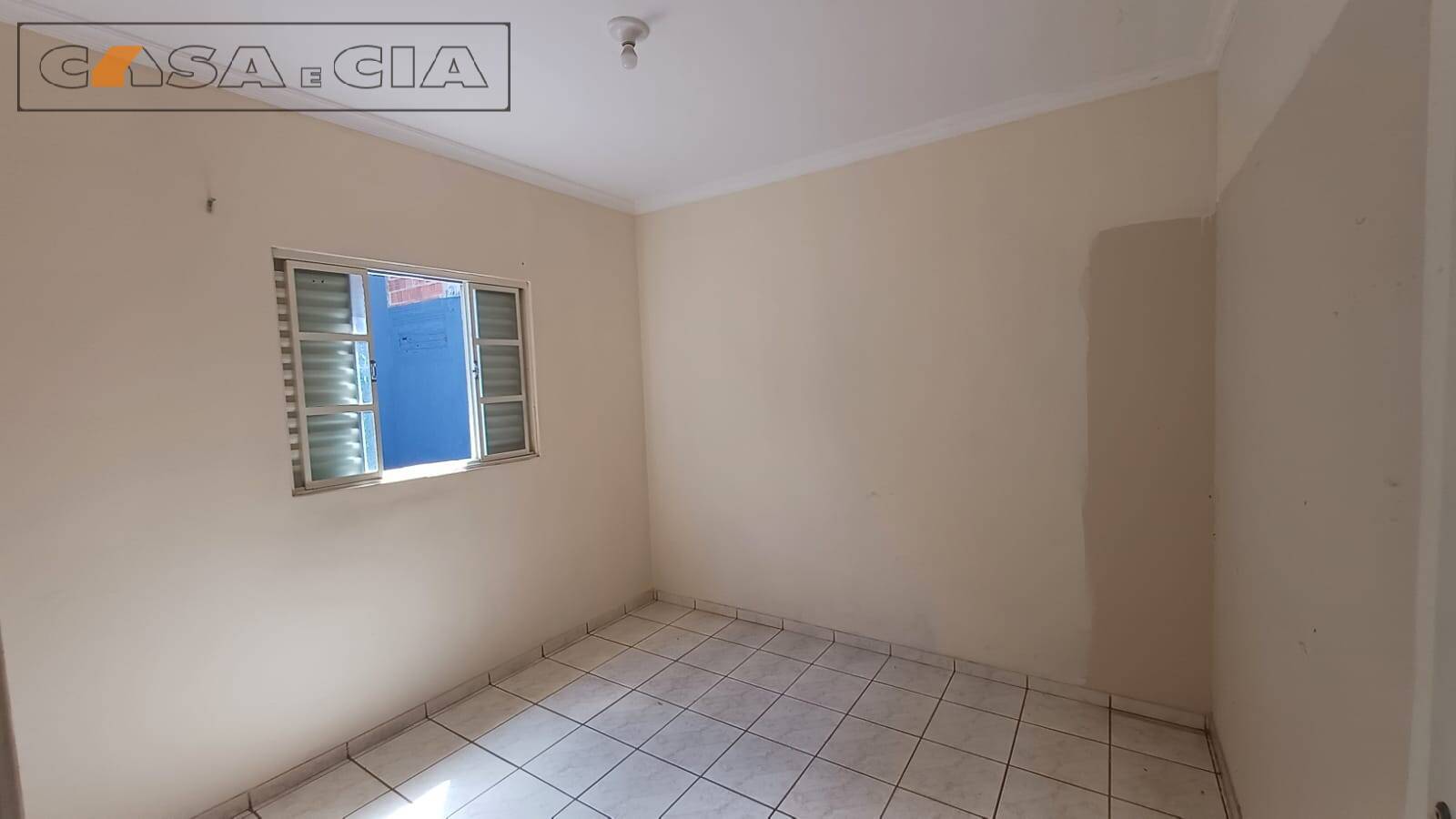 Casa à venda com 2 quartos, 80m² - Foto 9