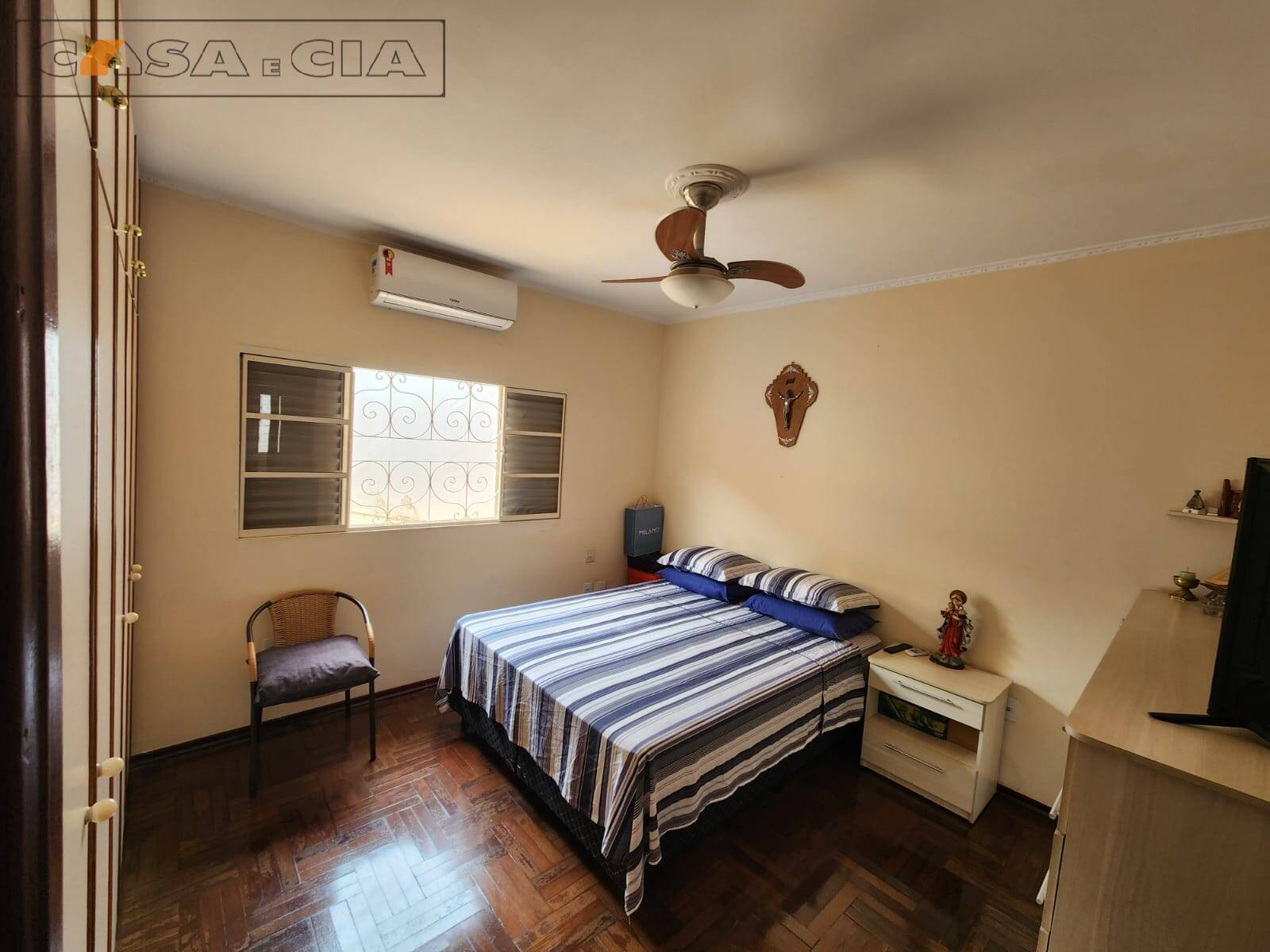 Casa à venda com 3 quartos, 196m² - Foto 10