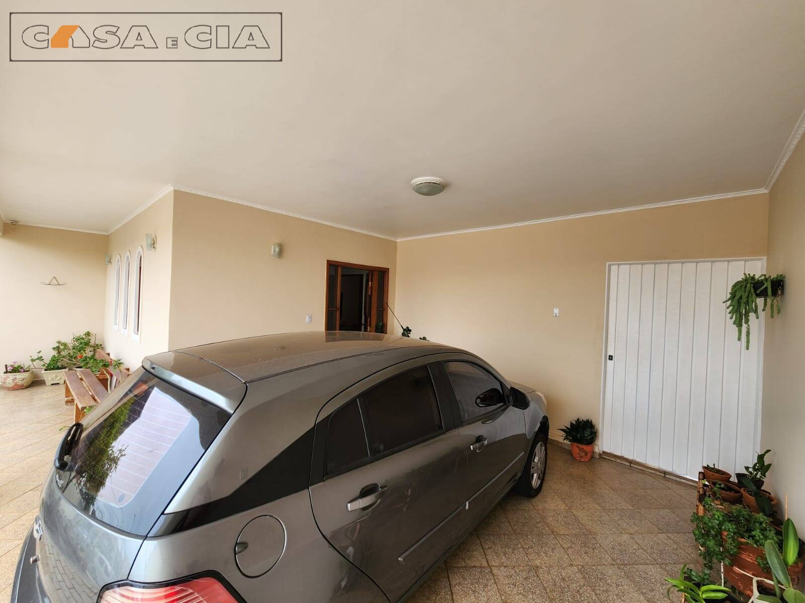 Casa à venda com 3 quartos, 196m² - Foto 3