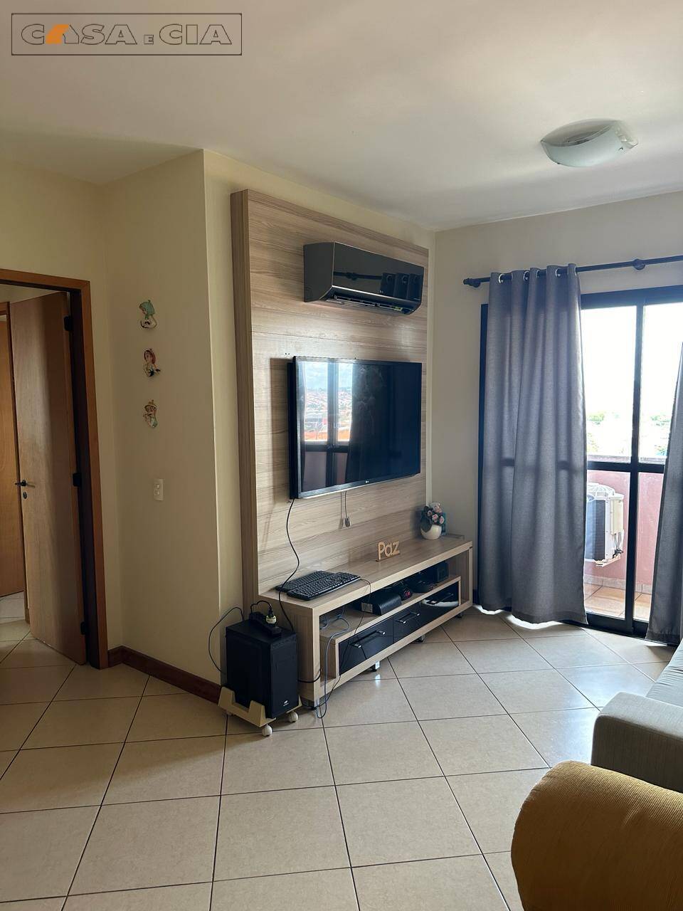 Apartamento à venda com 3 quartos, 85m² - Foto 4