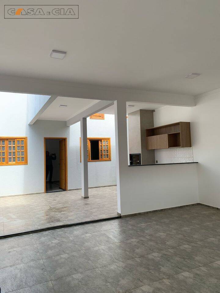 Casa à venda com 3 quartos, 118m² - Foto 3