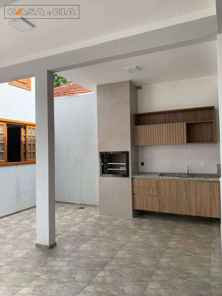 Casa à venda com 3 quartos, 118m² - Foto 4