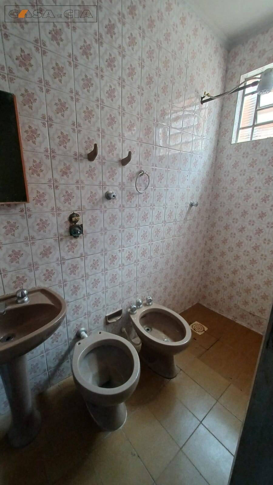 Casa à venda e aluguel com 3 quartos, 160m² - Foto 18