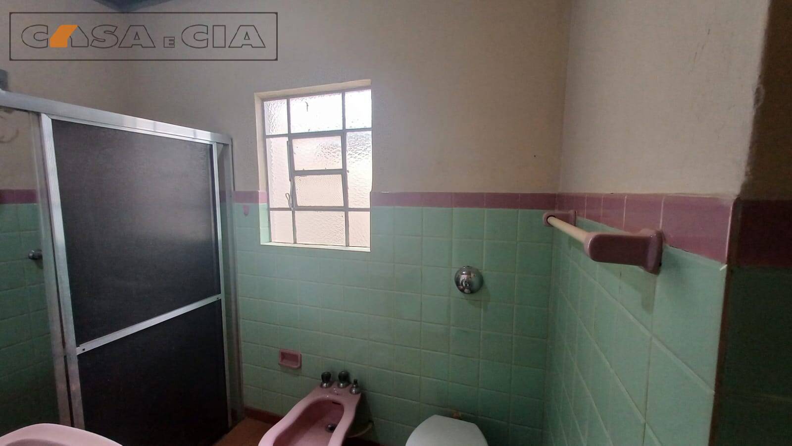 Casa à venda e aluguel com 3 quartos, 160m² - Foto 13