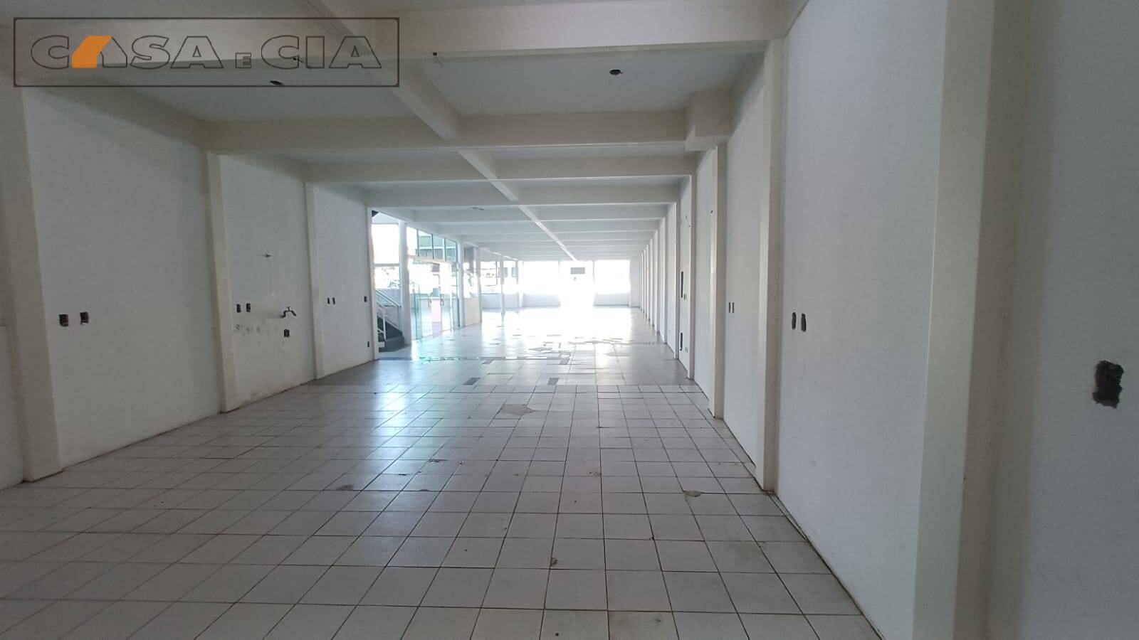 Prédio Inteiro à venda e aluguel, 680m² - Foto 33