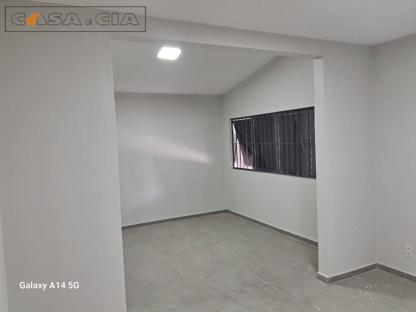 Casa à venda com 3 quartos, 168m² - Foto 3