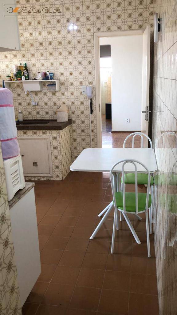 Apartamento à venda com 2 quartos, 98m² - Foto 4