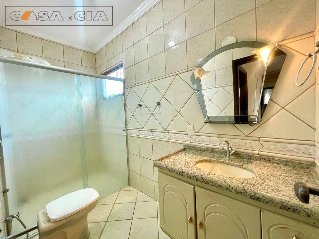 Casa à venda com 3 quartos, 360m² - Foto 18