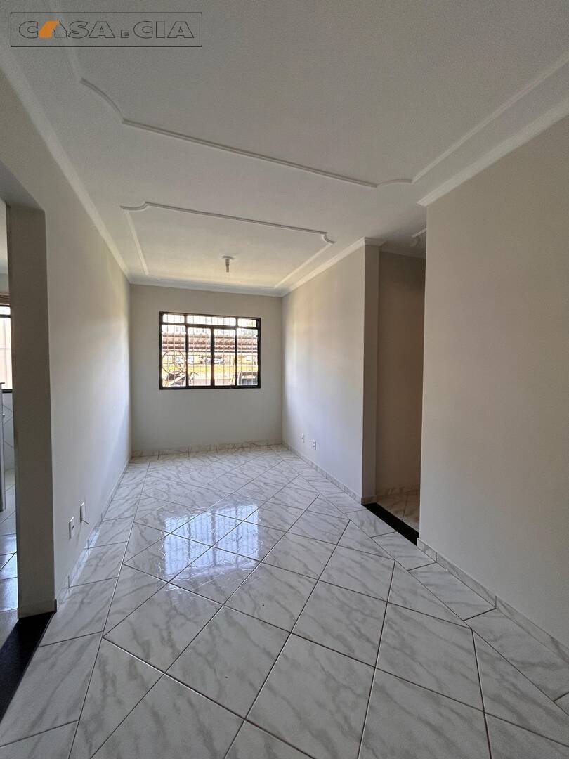 Apartamento à venda e aluguel com 3 quartos, 75m² - Foto 1