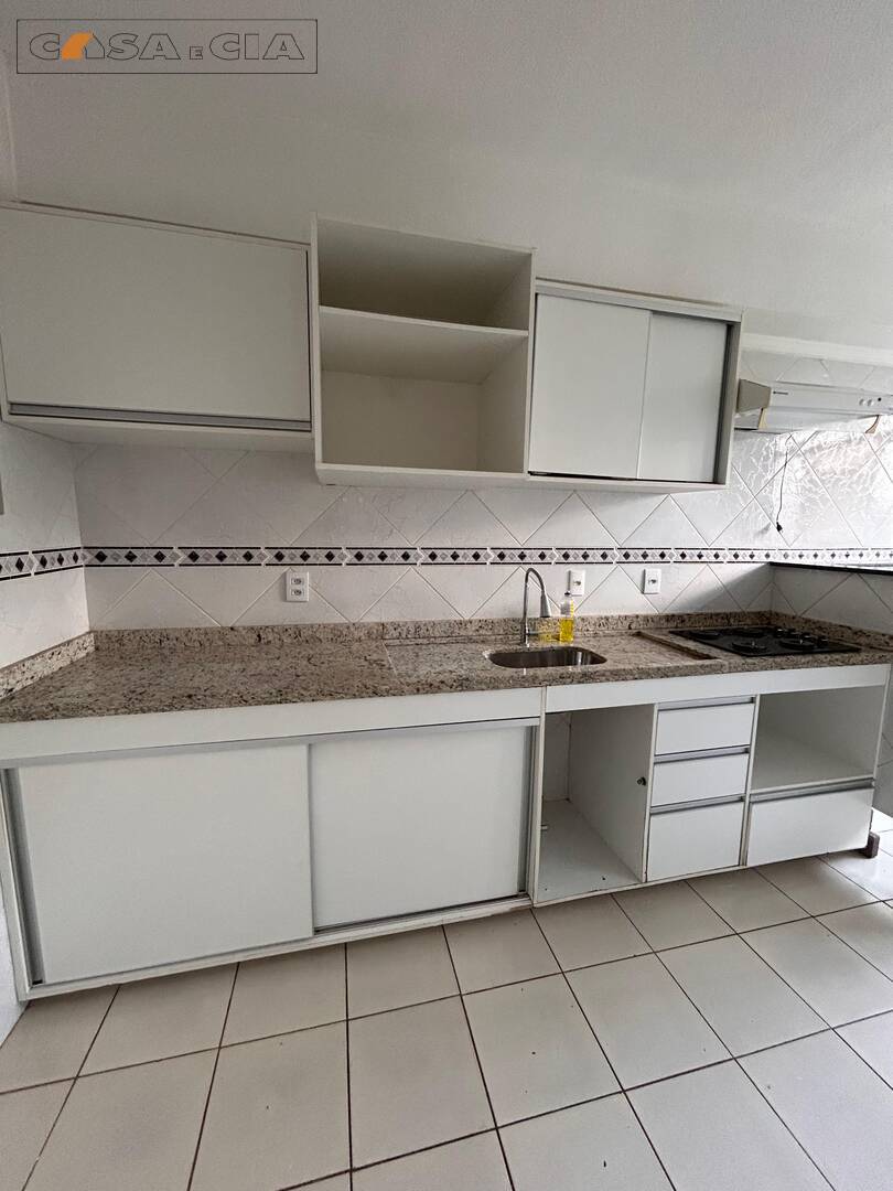 Apartamento à venda e aluguel com 3 quartos, 75m² - Foto 8