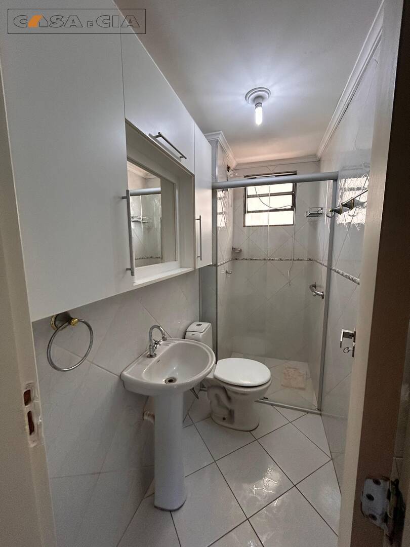 Apartamento à venda e aluguel com 3 quartos, 75m² - Foto 10