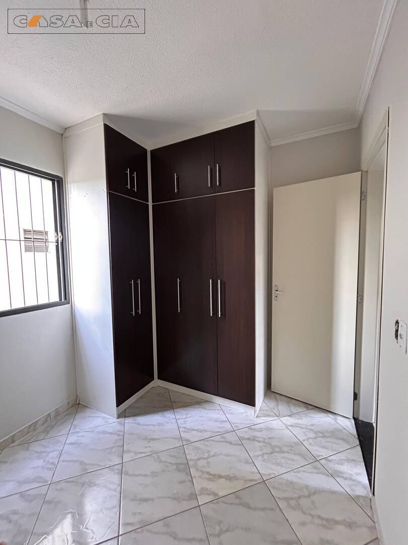 Apartamento à venda e aluguel com 3 quartos, 75m² - Foto 12