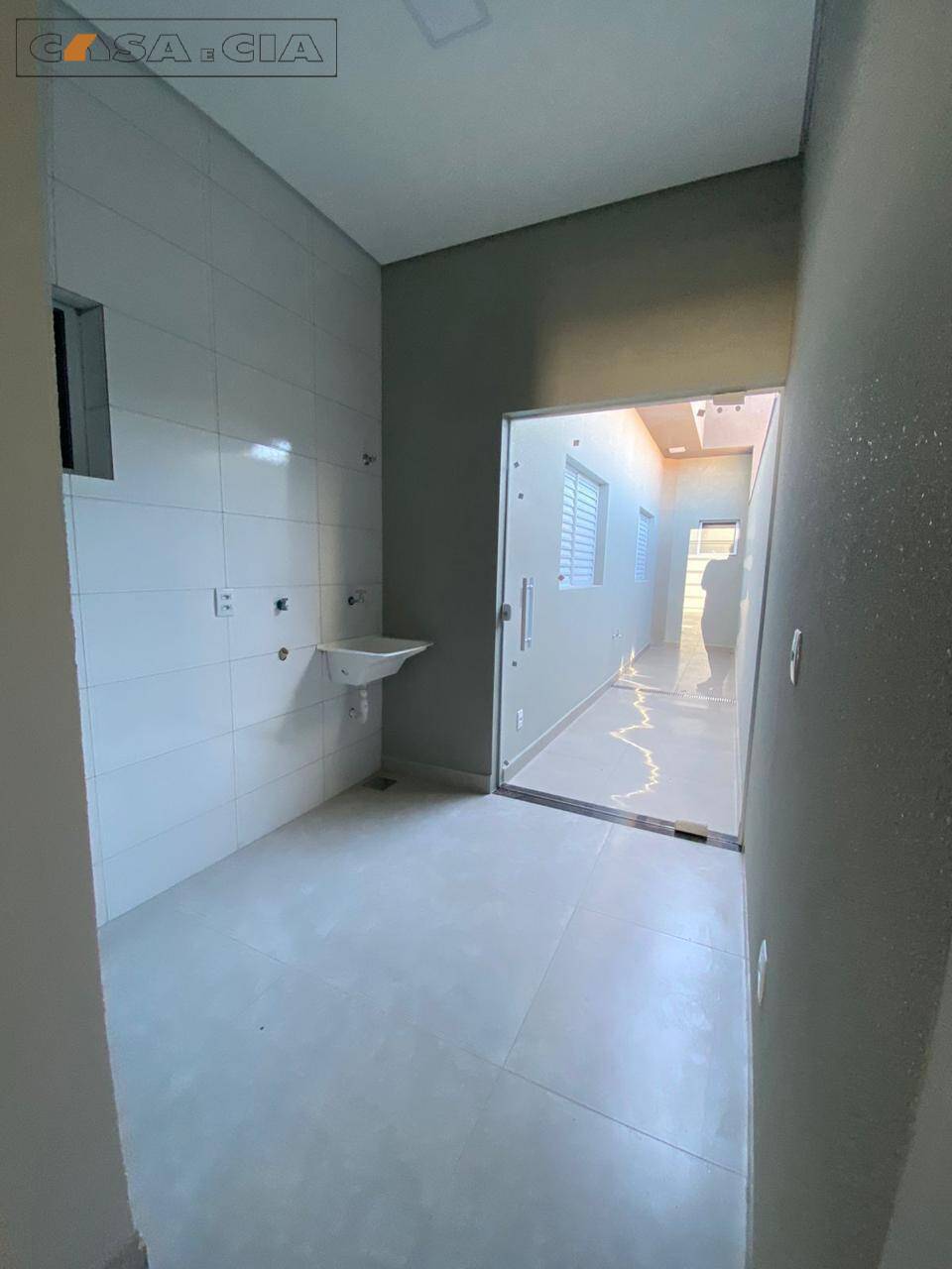 Casa à venda com 2 quartos, 100m² - Foto 12