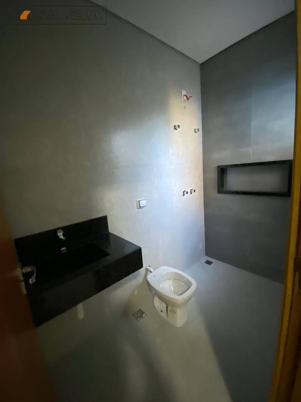 Casa à venda com 2 quartos, 100m² - Foto 17