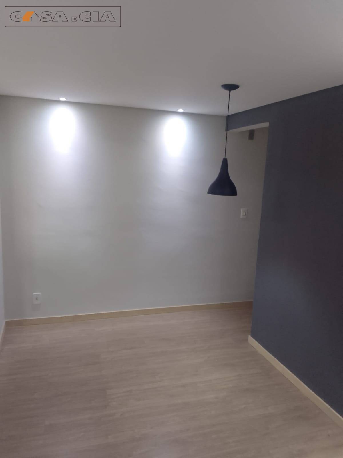 Apartamento à venda com 2 quartos, 46m² - Foto 2