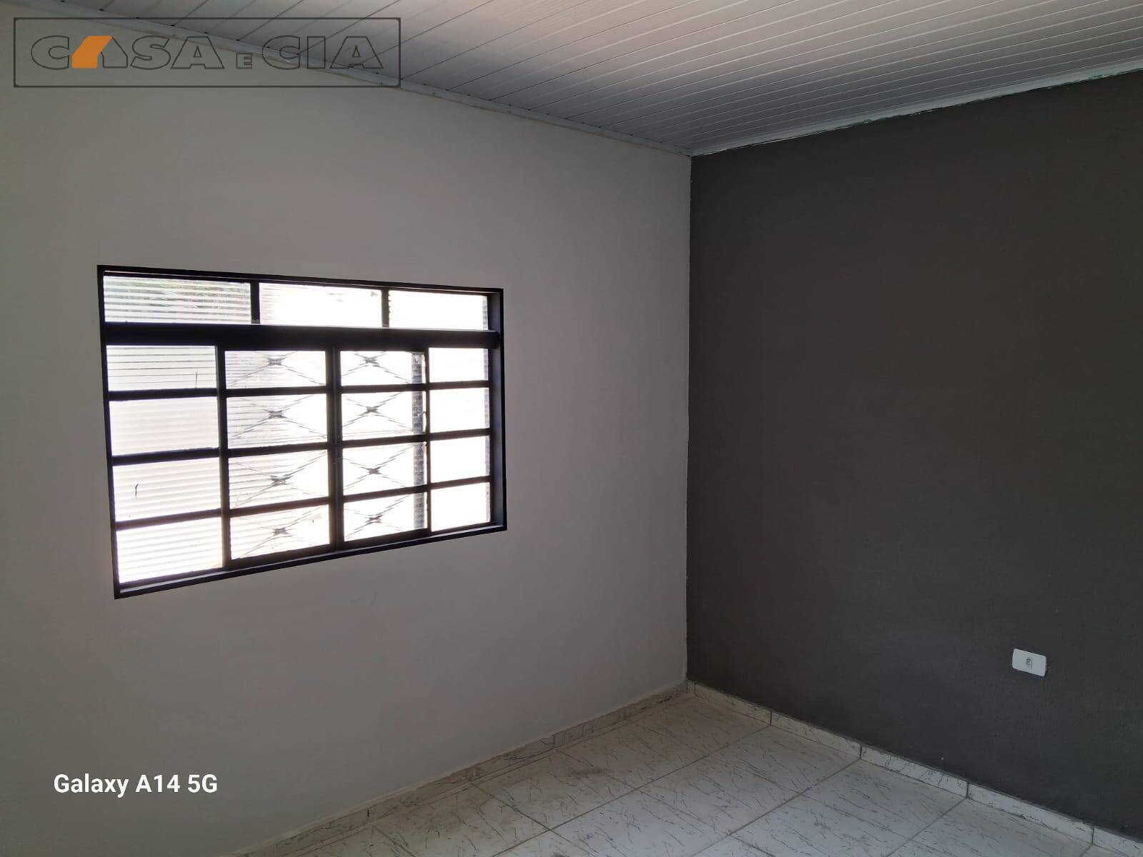 Casa à venda com 3 quartos, 70m² - Foto 8