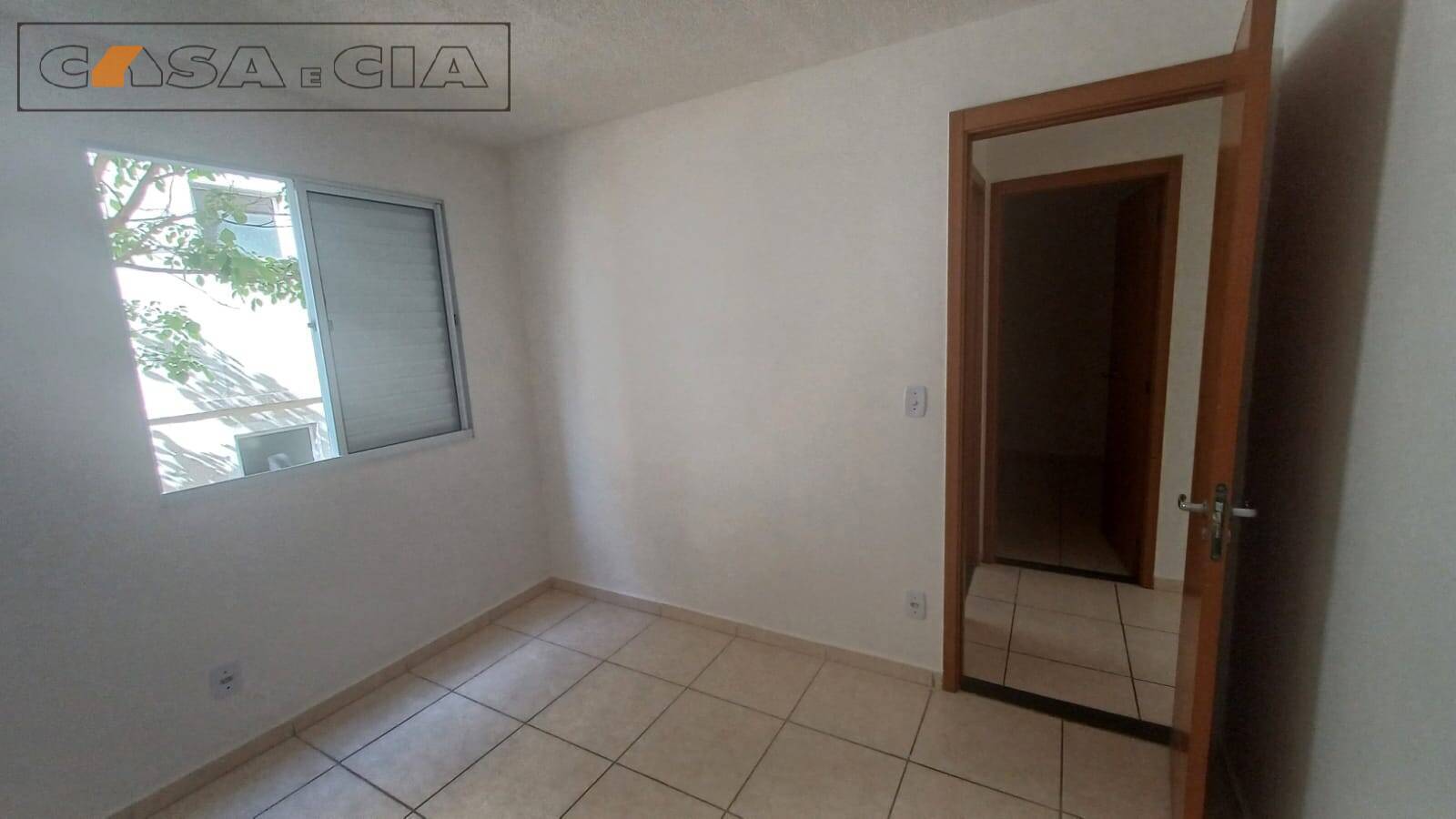 Apartamento para alugar com 2 quartos, 45m² - Foto 8