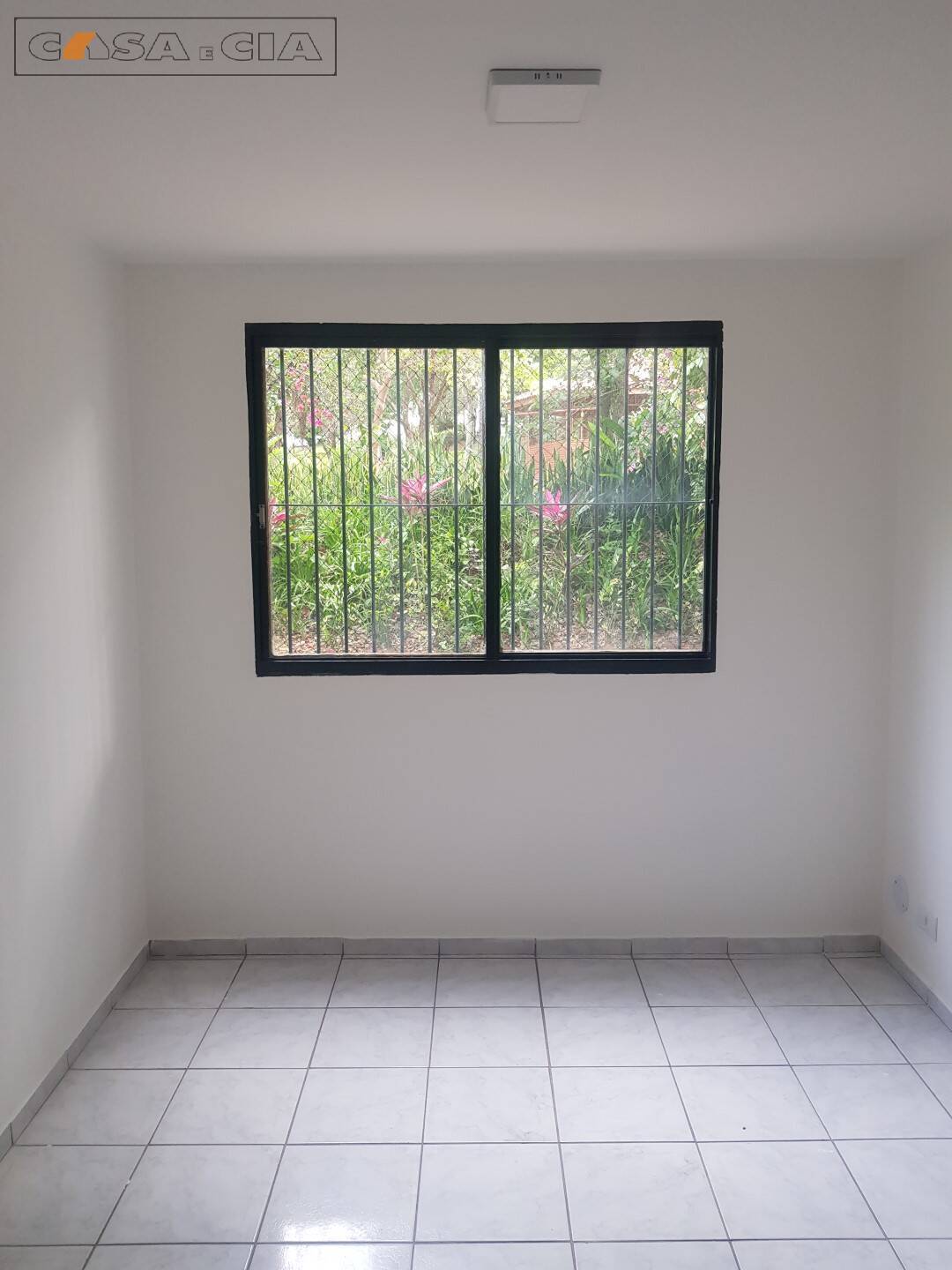 Apartamento à venda com 2 quartos, 53m² - Foto 1