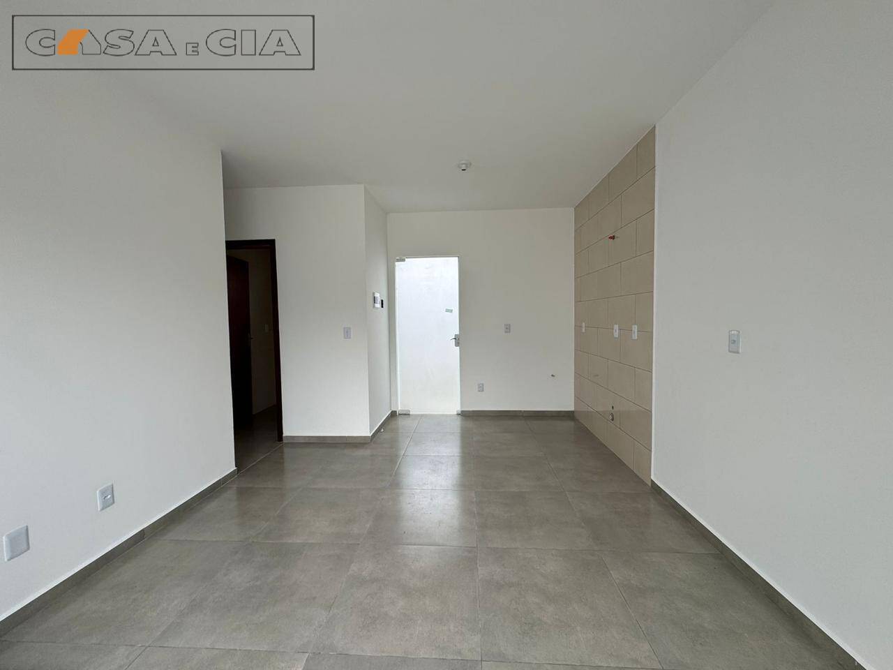 Casa à venda com 2 quartos, 87m² - Foto 14