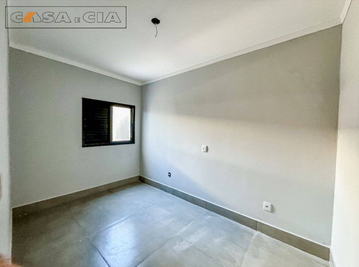 Casa à venda com 3 quartos, 130m² - Foto 7