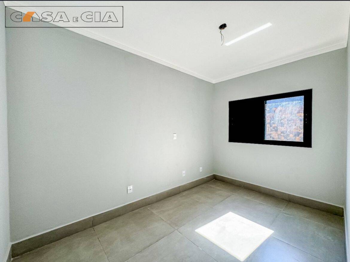 Casa à venda com 3 quartos, 130m² - Foto 8