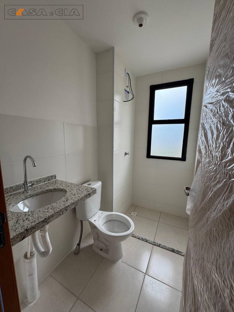 Apartamento à venda com 2 quartos, 60m² - Foto 13