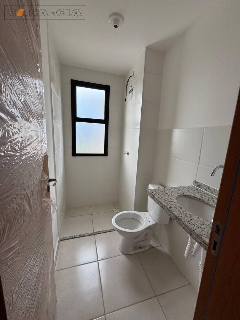 Apartamento à venda com 2 quartos, 60m² - Foto 14