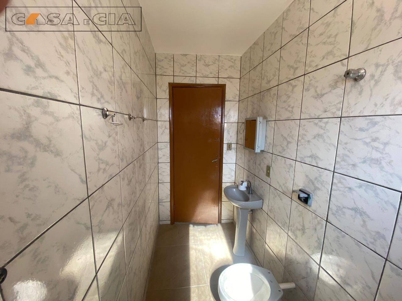 Casa à venda com 1 quarto, 54m² - Foto 11