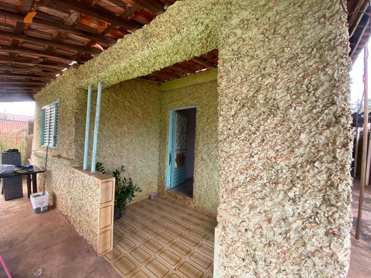 Casa à venda com 2 quartos, 98m² - Foto 4