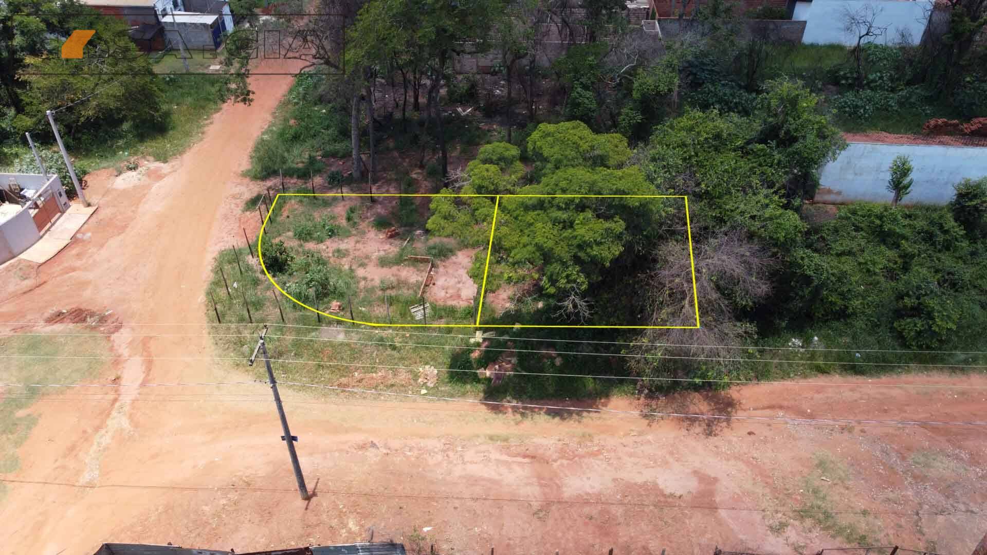 Terreno à venda, 132m² - Foto 1