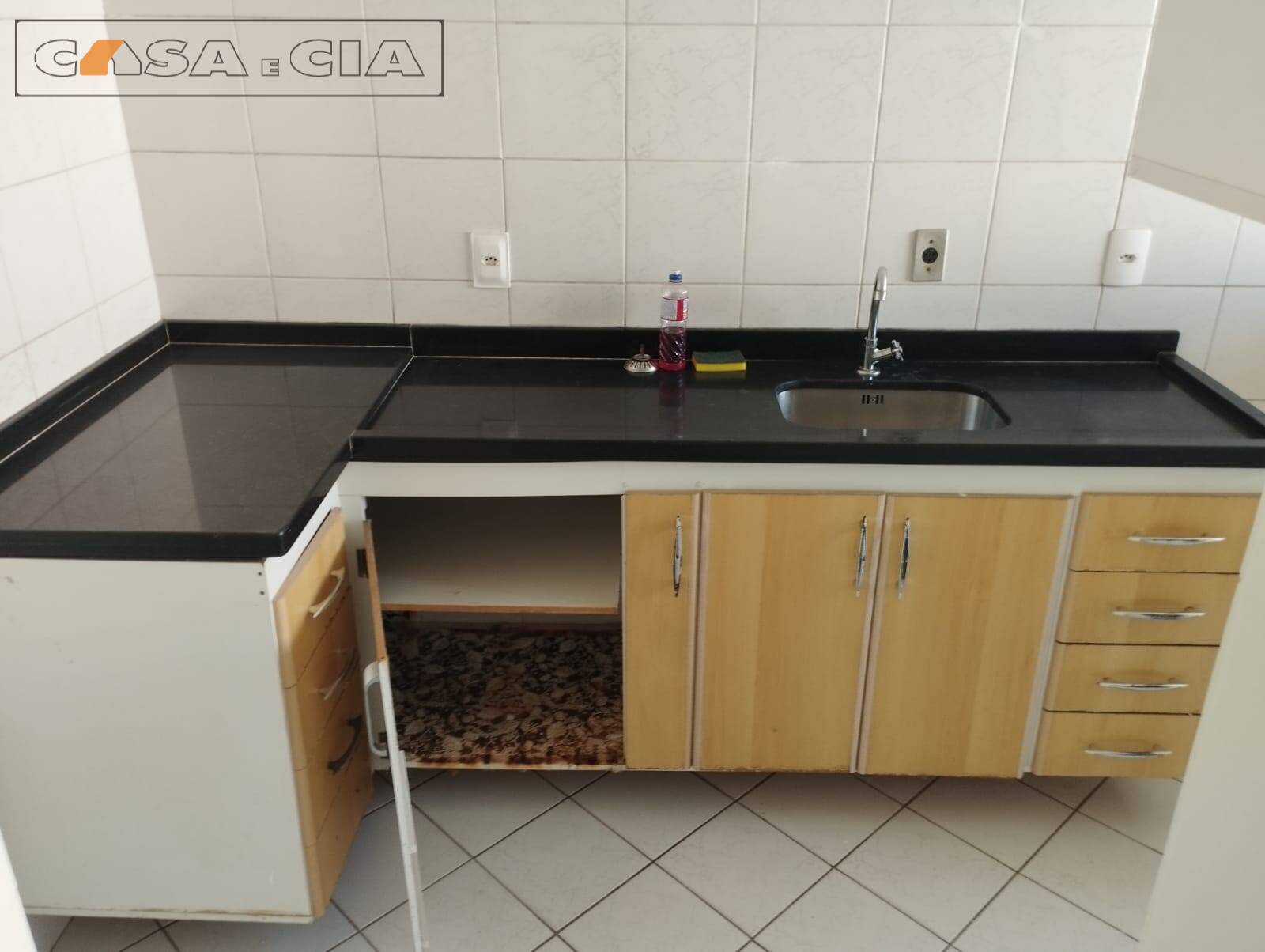 Apartamento à venda com 3 quartos, 75m² - Foto 6